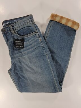 NEW EDDIE BAUER Flannel-Lined Boyfriend Jeans Women's 8 Blue Stretch Denim NWT